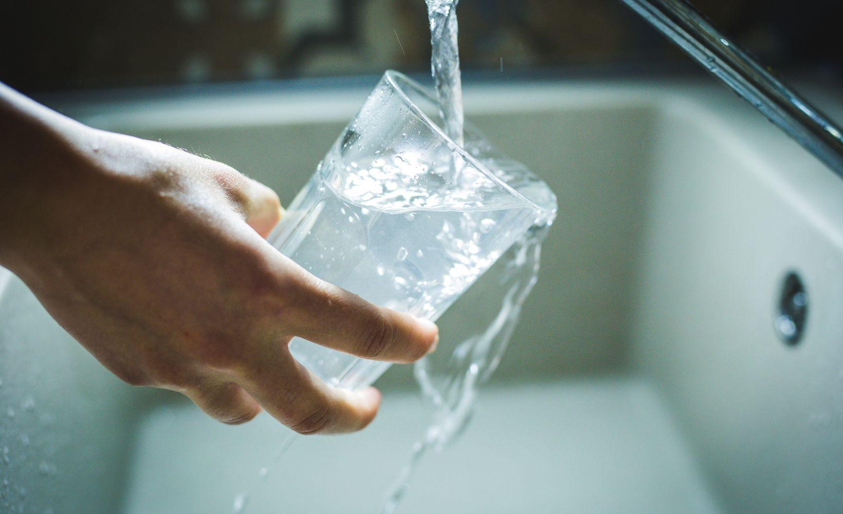 Consommation eau par personne en moyenne par jour