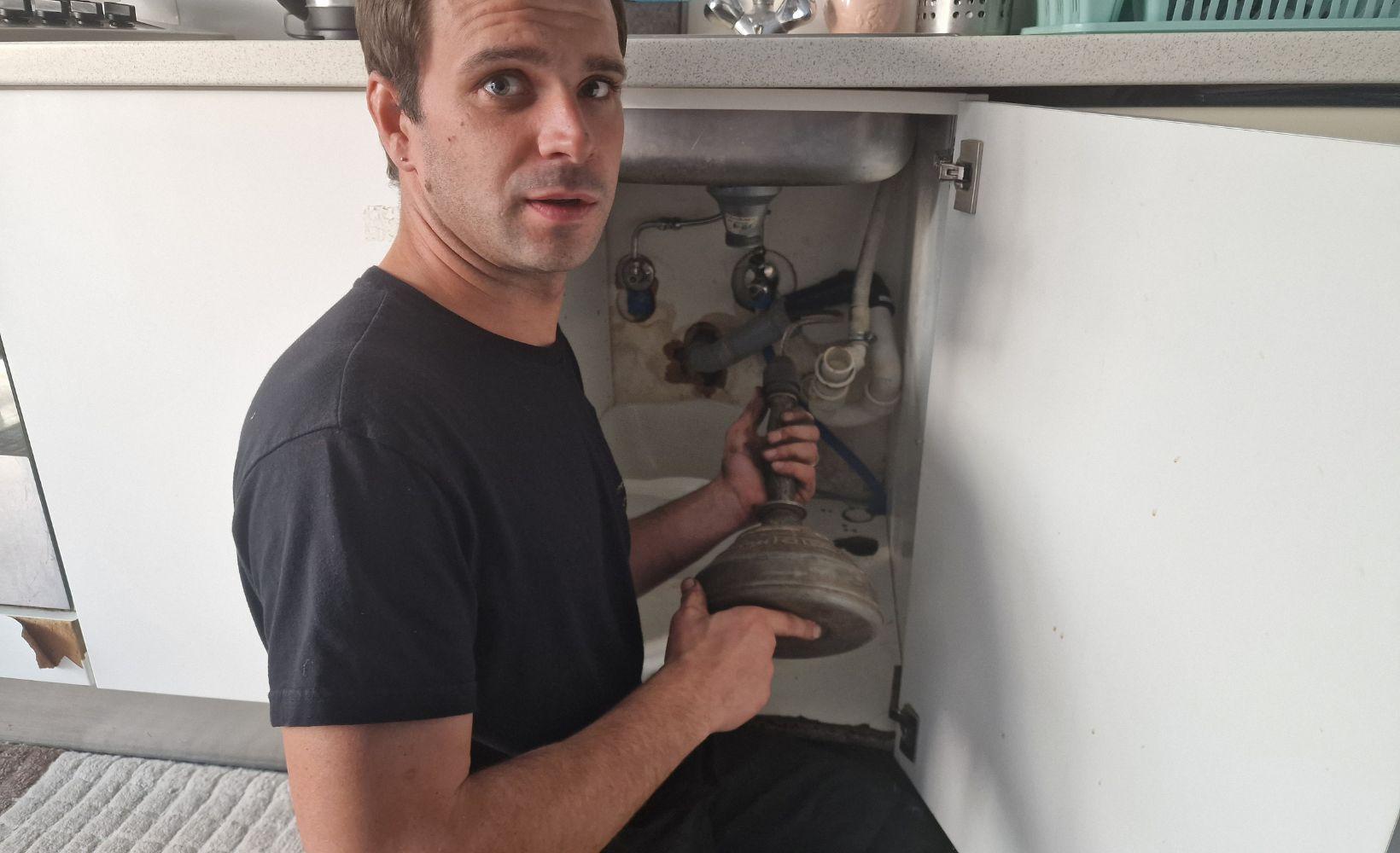 Debouchage canalisation sur etterbeek avec le plombier vdk
