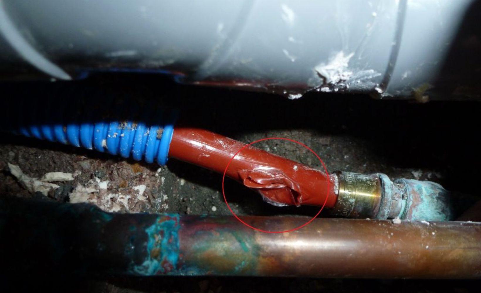 Depannage fuite d eau a ixelles service du plombier vdk a ixelles